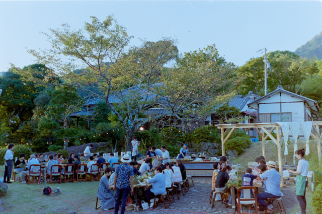 5/4土｜農家やゲストの人々とテーブルを囲む”Rotable in tokyo”